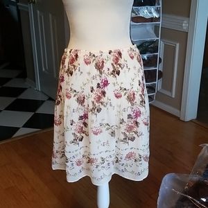 Max Studio, NWT skirt.